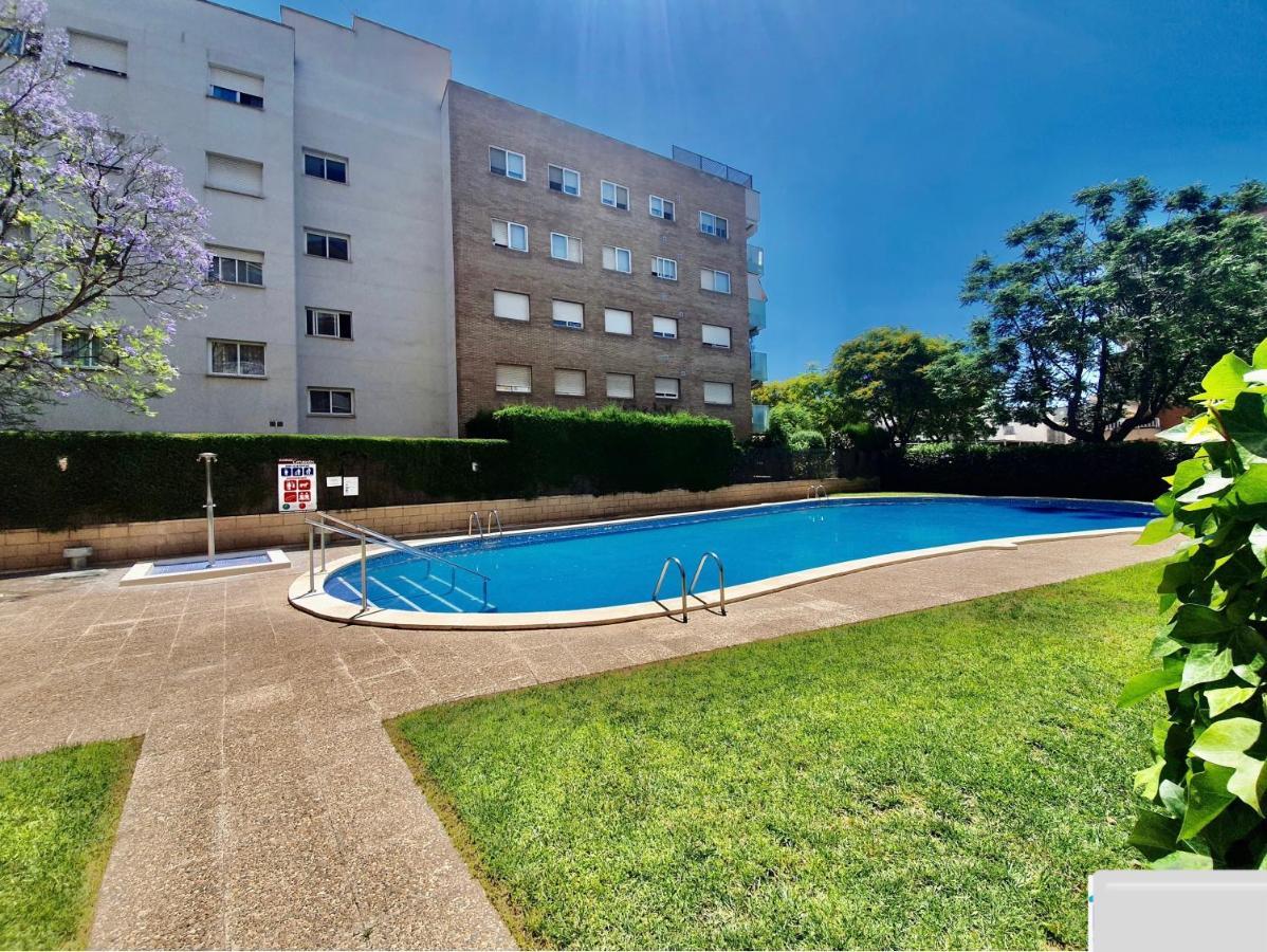 Apartamento Acogedor Cerca De Port Aventura Salou Luaran gambar